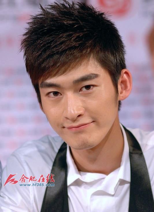 张翰承认已有女友 拒绝透露姓名(图)_娱乐频道