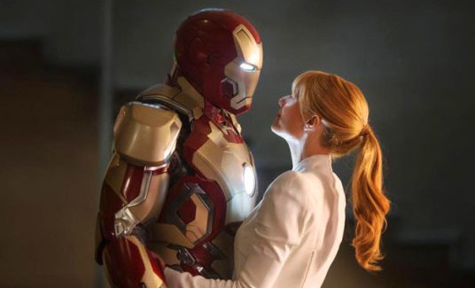 电影《钢铁侠3》彩蛋内容曝光 与绿巨人谈心_