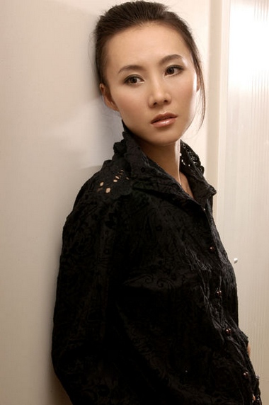 由张咏棋,李宗翰,张宝雯等主演的都市情感大剧《百万新娘2》(《百万