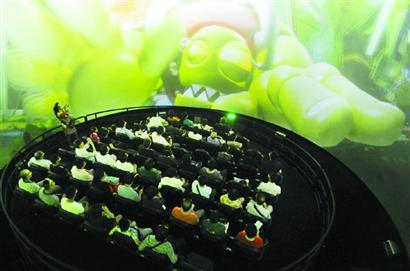 《植物大战僵尸》空降野生动物园