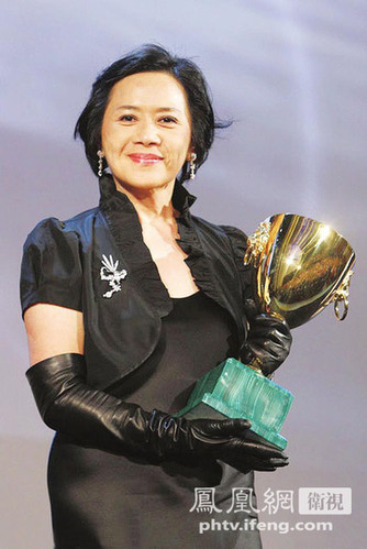 著名演员、歌手叶德娴获“影响世界华人大奖”提名