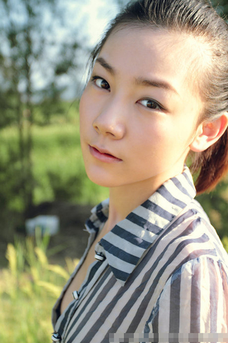 苏紫紫<em>形体艺术</em>全套<em>照片</em> 面容清秀身材丰腴_娱