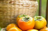10.治牙龈出血：

将西红柿洗净当水果吃，连吃半月，即可治愈牙龈出血。

