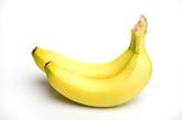 5、防治胃及十二指肠溃疡。香蕉中含有一种5-羟色氨的化学物质，可舒缓胃酸对胃黏膜的刺激，促进黏膜细胞的生长繁殖，从而修复各种溃疡病损，预防胃溃疡。