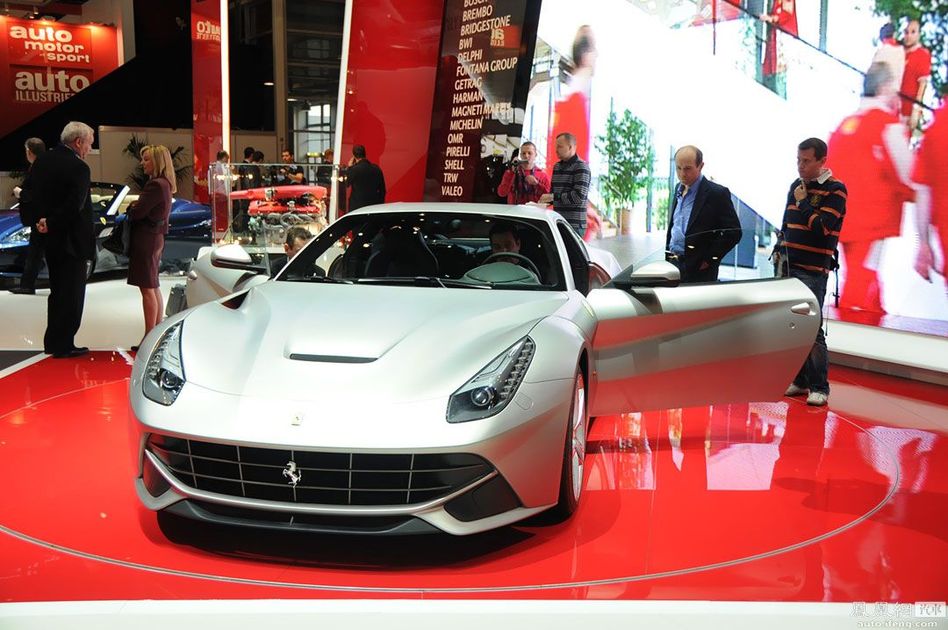 史上最强法拉利 F12 Berlinetta 高清图