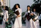 越南高中生的美丽校服(组图)