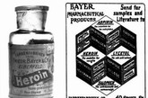 3.儿童服用海洛因咳嗽糖浆 海洛因是一种使人上瘾的毒品物质，但曾经却被医生当作治疗儿童咳嗽的一种药物。当时科学家们认为海洛因是一种非上瘾物质，并且对于治疗咳嗽有着显著效果。20世纪初，欧洲国家一些医院还使用海洛因作为药物，但随后便被禁止使用。
