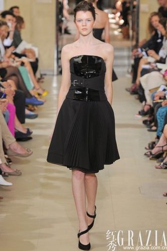 再定义女人味：Bouchra Jarrar 2012秋冬高级定制