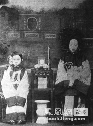 实录中国古代缠足与宫刑,小脚女人与太监(组图