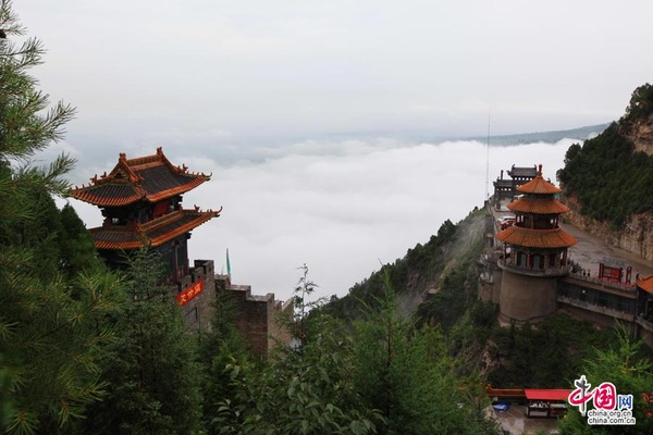 绵山景区暴雨后惊现云海奇观(组图)