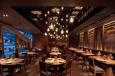 为梁先生创办的1957 &Co. 品牌旗下的泰国餐厅，于2011年底开幕。曾获奖项：2012年美国Gold Key酒店设计大奖高级餐厅入围奖。