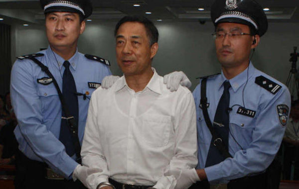 点击图片查看详情 薄锡来的幕后是谁