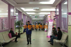 女生冷天厕所产子遗弃后上课