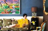 刘嘉玲是香港著名影视圈女艺人，以性感、迷人、精致的银幕形象给我们带来很多经典的电影作品。今天小编给大家介绍刘嘉玲在杭州的一座别墅装修，鲜艳的色彩与精致的家具给我们展现了她的风华绝代。（实习编辑李丹）