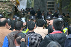 惠州两村村民爆发集体性冲突