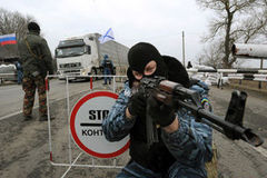 “金雕”士兵阻止乌军进入克里米亚