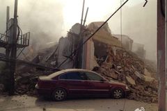 宁波奉化一小区居民楼倒塌