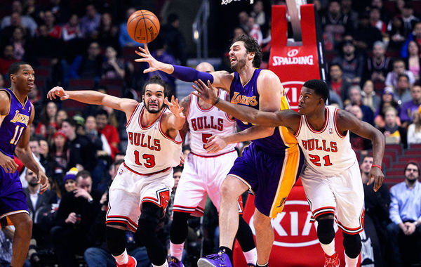2014年1月21日，NBA常规赛，公牛102-100加时胜湖人，尼克杨31分，加索尔20+19+5+3。