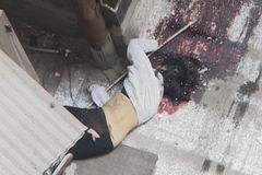 南京一19岁女孩高层坠亡