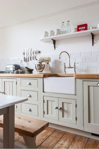 让木地板上台 舒适的厨房木质台面设计