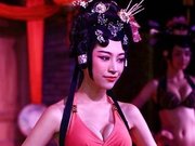福州上演“闽剧比基尼”模特秀引争议