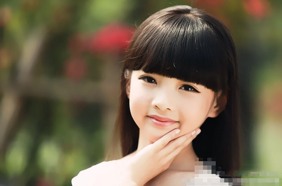 <em>八岁</em>萝莉王巧被赞国民小<em>美女</em>[高清大图]_娱乐