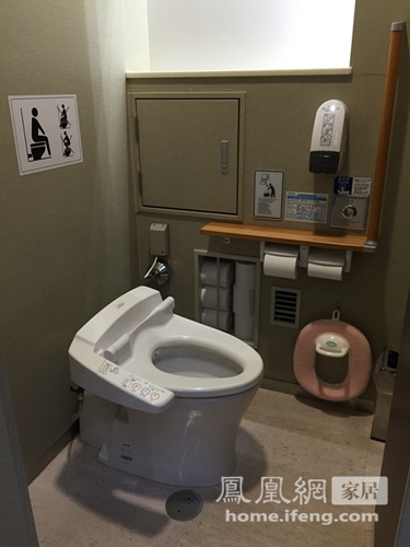 日本汽车站公厕如五星酒店 马桶自选音乐遮如厕尴尬 