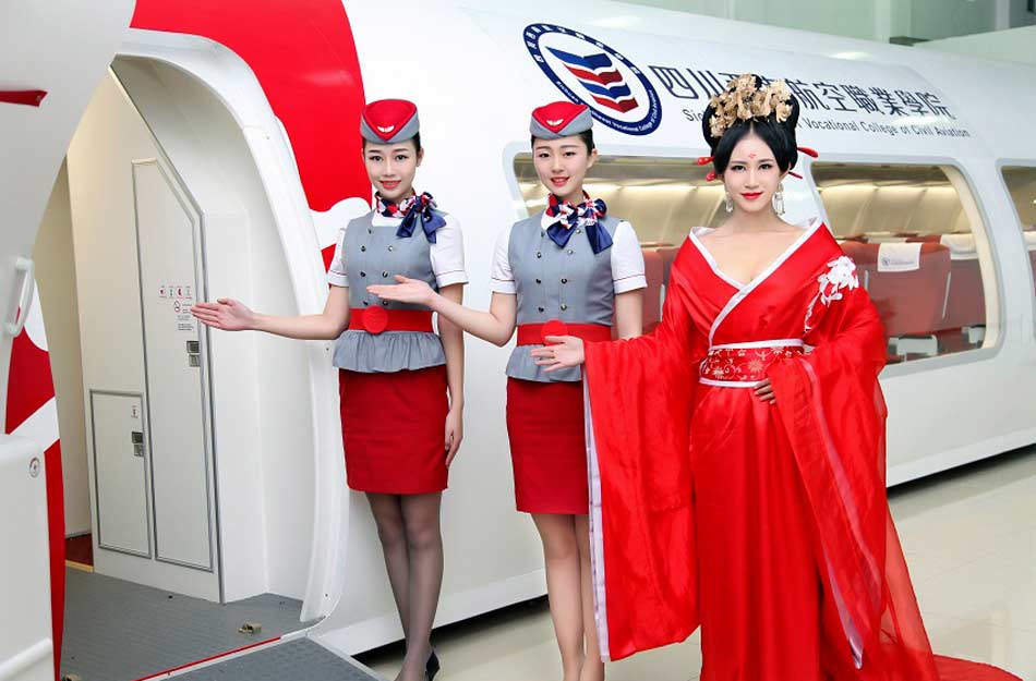 温丝莱特《欲海情魔》超<em>大尺度</em>床戏曝光[图集