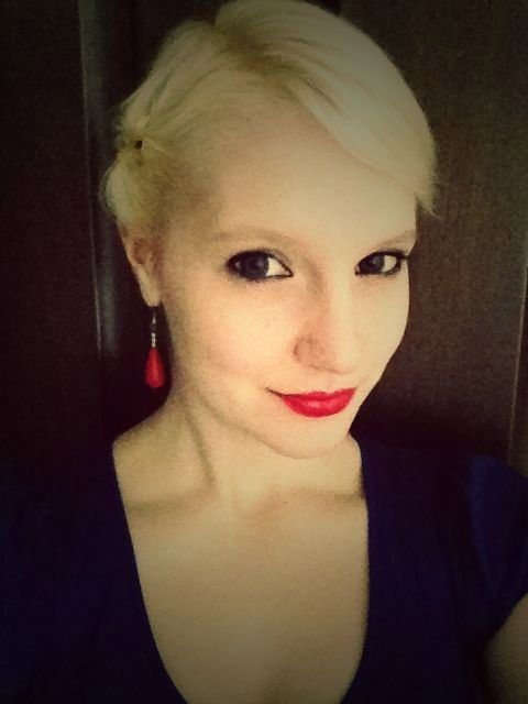 凤凰时尚纽约时装周现场报道 裸色透视装最流