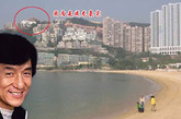 成龙的豪宅遍布世界各地，香港就有2栋，这是成龙位于浅水湾西面的一座面海的山上，有一栋浅褐色的底座两层上面三层带落地大窗的豪宅。那就是国际影星成龙的家。面海背山，算命的都说那是龙脉……当然不久前他还在北京购买了位于东直门附近的Naga上院，据售楼人员称价值过亿。当然，成龙之前的豪宅还有位于美国的独栋大宅、澳大利亚的豪宅等等……