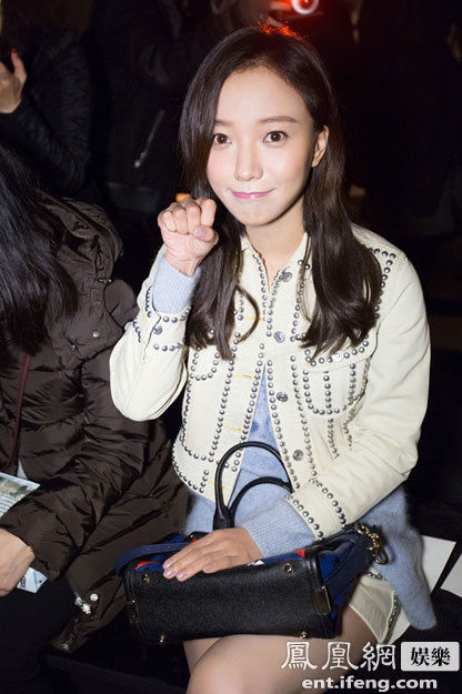 混血嫩模林宜芝拍摄月历写真 曝好身材源于常