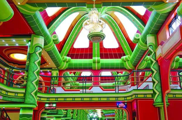 疯狂的建筑    玻利维亚开始建“宇宙飞船”了！