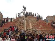 尼泊尔地震致1500人遇难 震能量是汶川地震1.4倍(图)