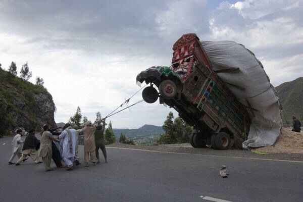 拉风超载大盘点 劳动人民很强悍