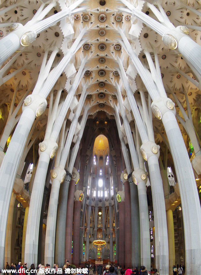 全世界最大的苗寨:贵州西江千户苗寨