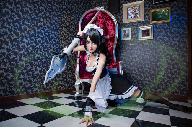 <em>国产妹子</em>魂音性感黑丝豹女COS:你关不住我的