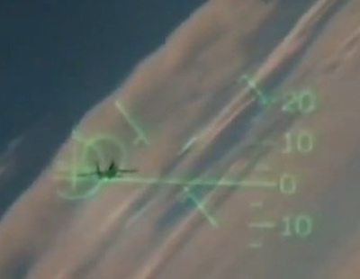 东海舰队歼10编队与苏30编队模拟对抗现场