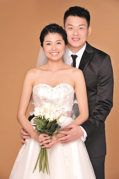 <em>龚松林</em>大婚+刘玉栋等到场祝福(组图)