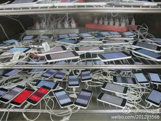 网友曝光和硕工厂测试iPhone 5C照片:形似小米