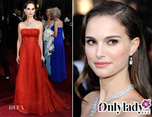 Natalie Portman In Vintage Christian Dior – 2012 Oscars