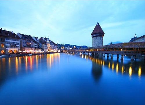 越过阿尔卑斯去琉森_旅游频道_凤凰网