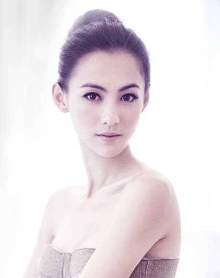 黑发性感辣妈张柏芝 百变发型大盘点