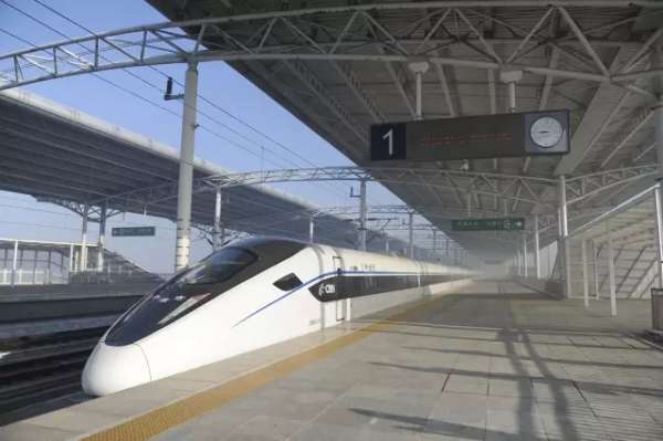 中国高铁再添利器crh2g型高寒动车组获"通行证"