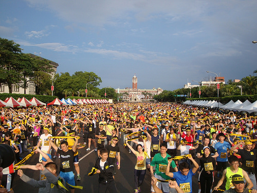 26日，反核民众在台湾“总统府”前示威