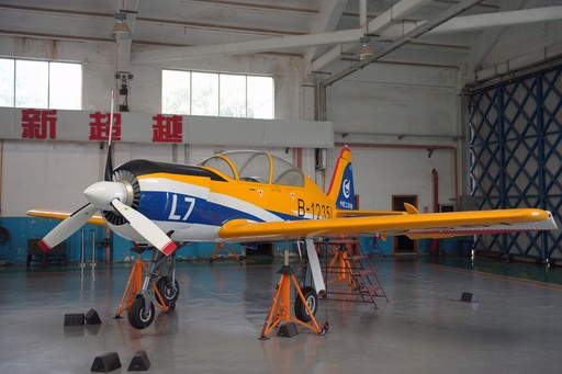 中航工业洪都L7飞机完成地面试车试验(图)|试车