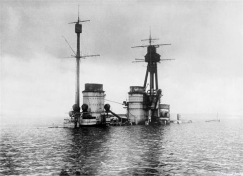 自沉于英国斯卡帕湾的德国“兴登堡”号战列巡洋舰