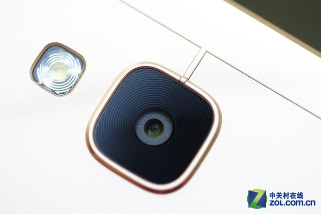 6寸大屏指纹识别全金属华为Mate7评测