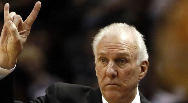 波波妙语连珠答记者:我只知道等腰三角形两边相等