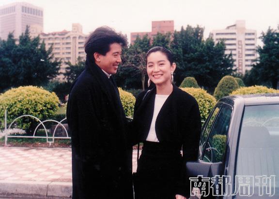 作家林青霞:爱上波伏娃的<em>女知识分子</em>|林青霞