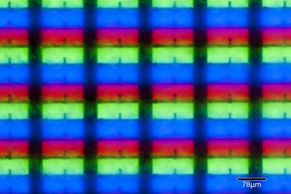 显微镜下看苹果手表的屏幕:像素排列真诡异|像